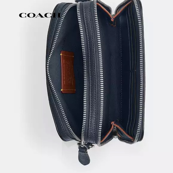 Charter Crossbody Bag 19 With Coach Graphic - Picture 15 of 15